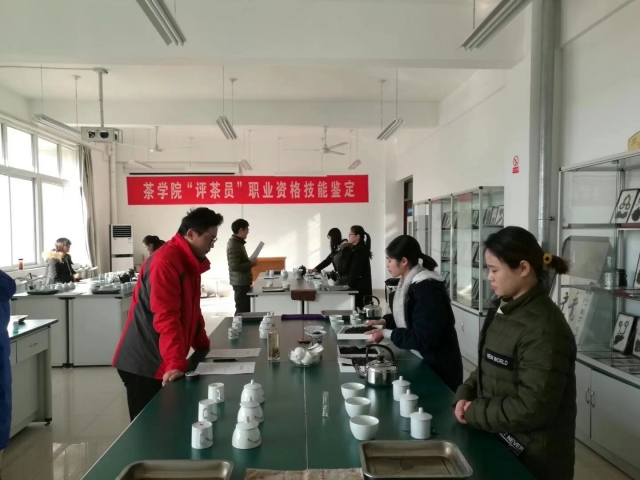 国产成人精品一区二区三区