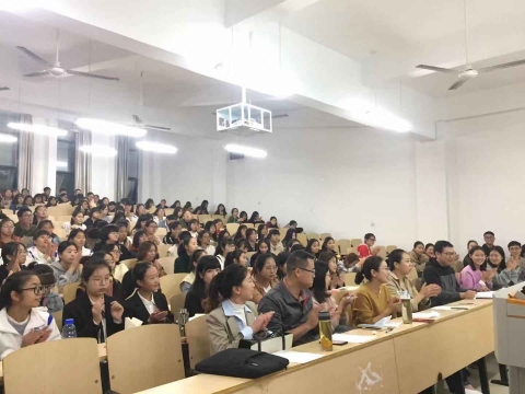 国产成人精品一区二区三区
