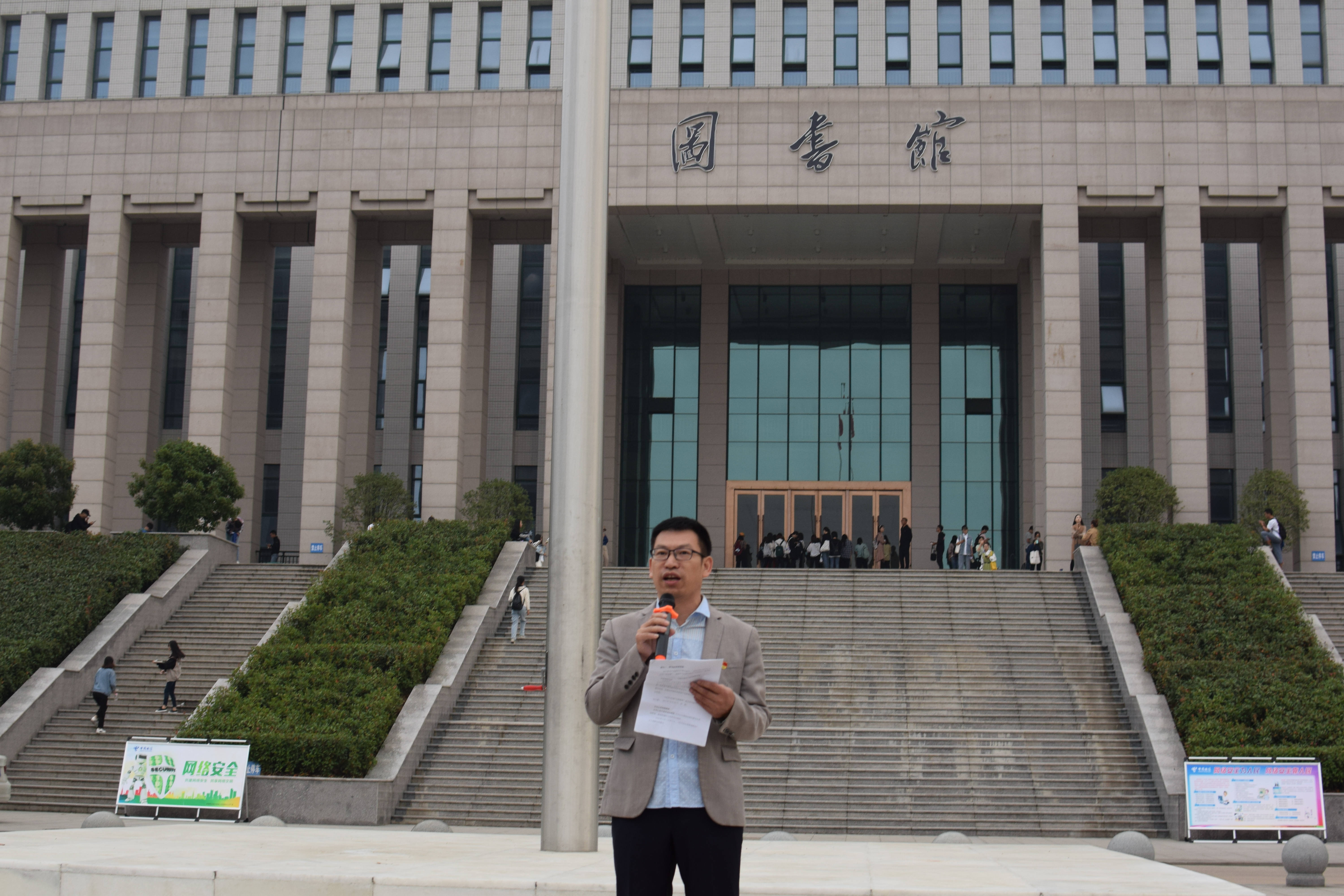 国产成人精品一区二区三区