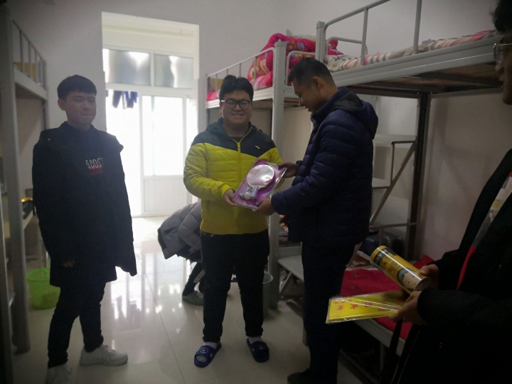 国产成人精品一区二区三区