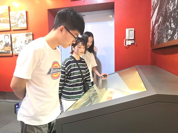 国产成人精品一区二区三区