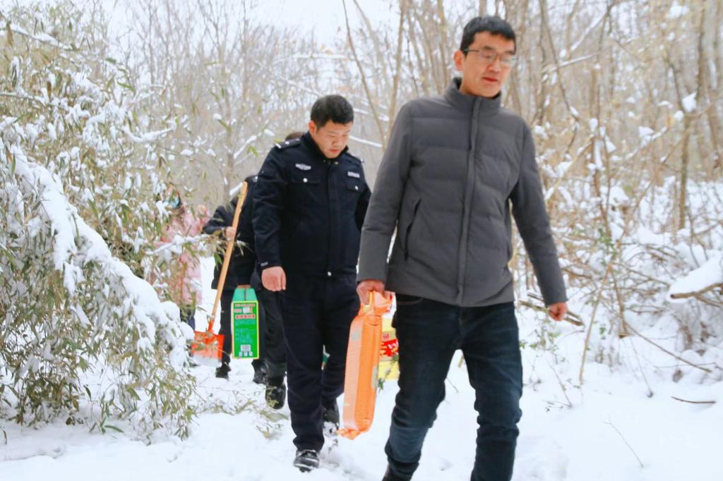 国产成人精品一区二区三区