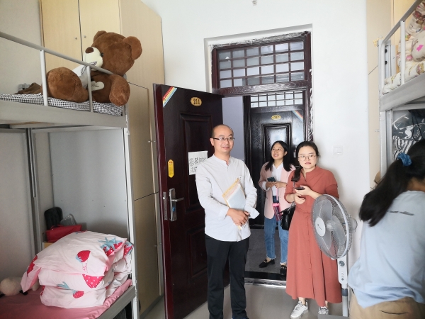 国产成人精品一区二区三区
