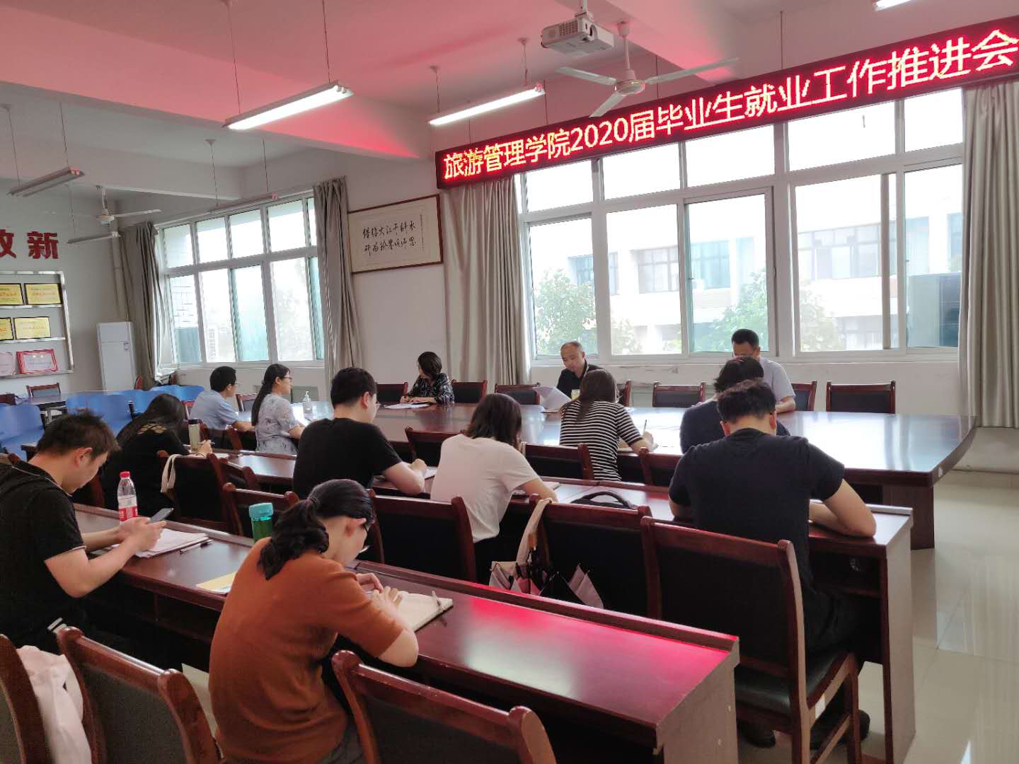 国产成人精品一区二区三区