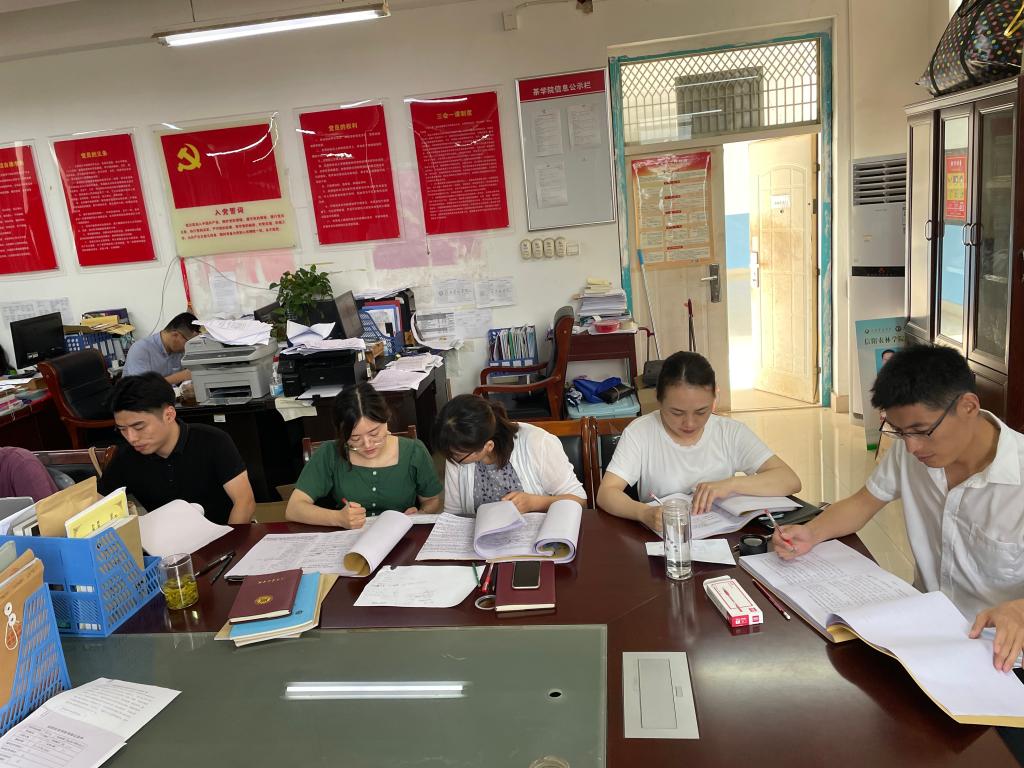 国产成人精品一区二区三区