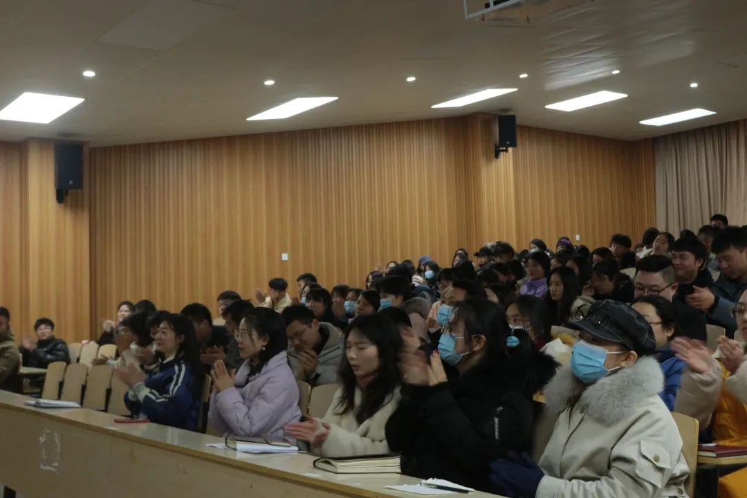 国产成人精品一区二区三区