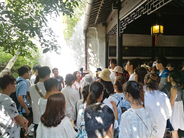 国产成人精品一区二区三区