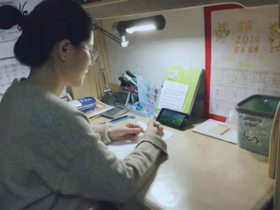 国产成人精品一区二区三区