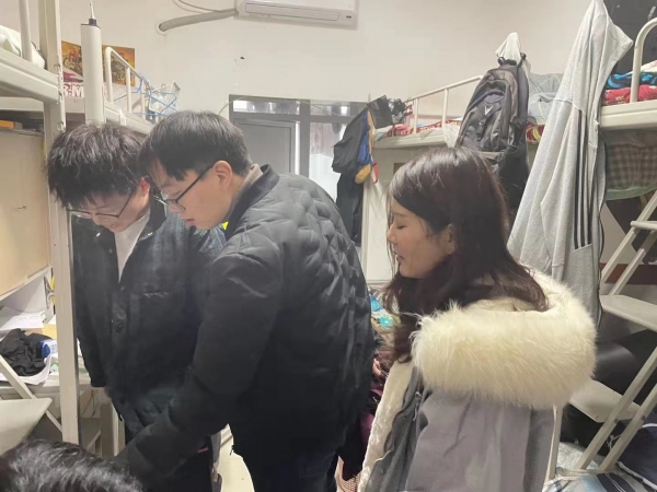 国产成人精品一区二区三区