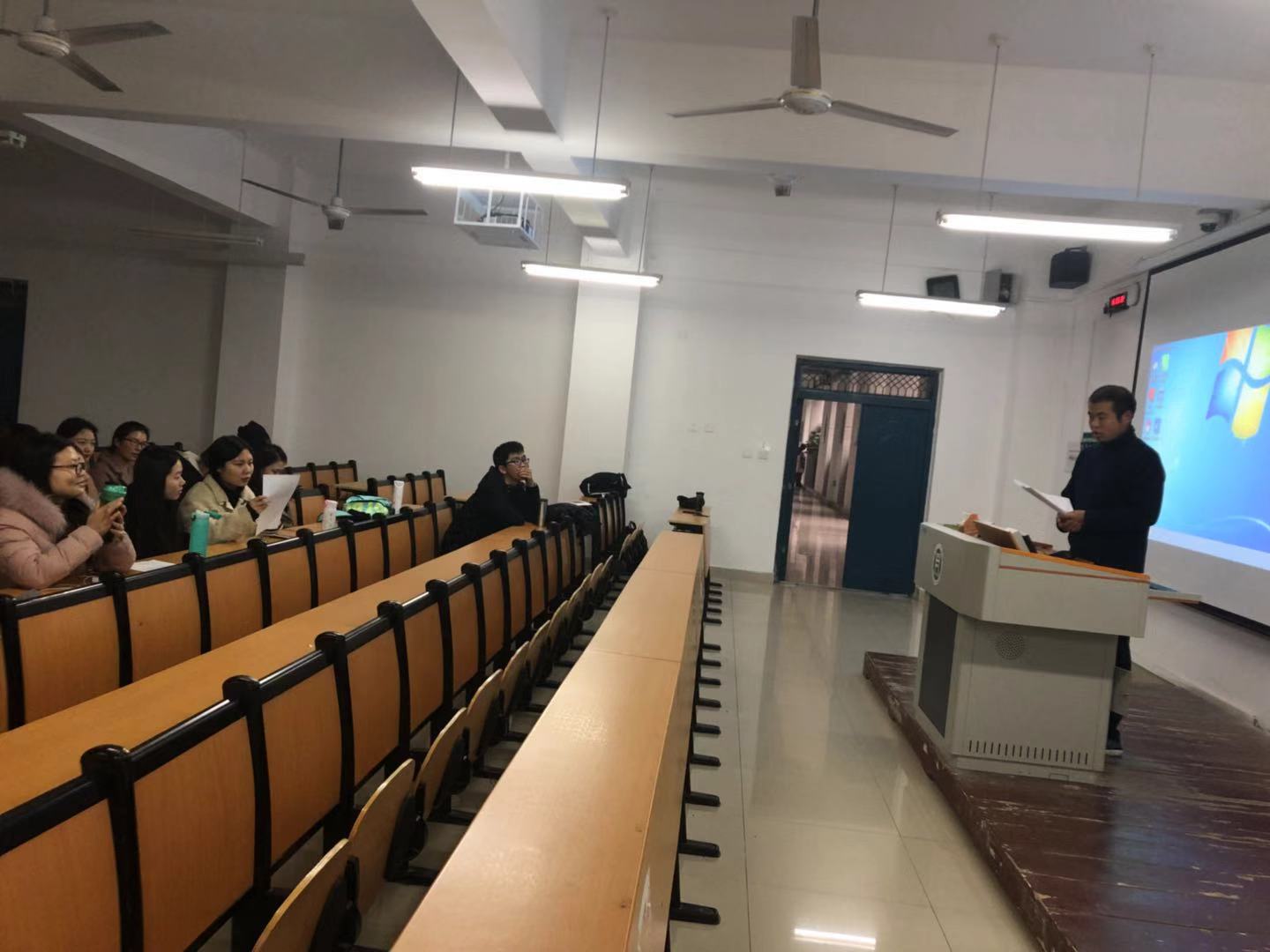 国产成人精品一区二区三区