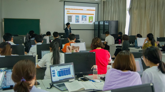 国产成人精品一区二区三区