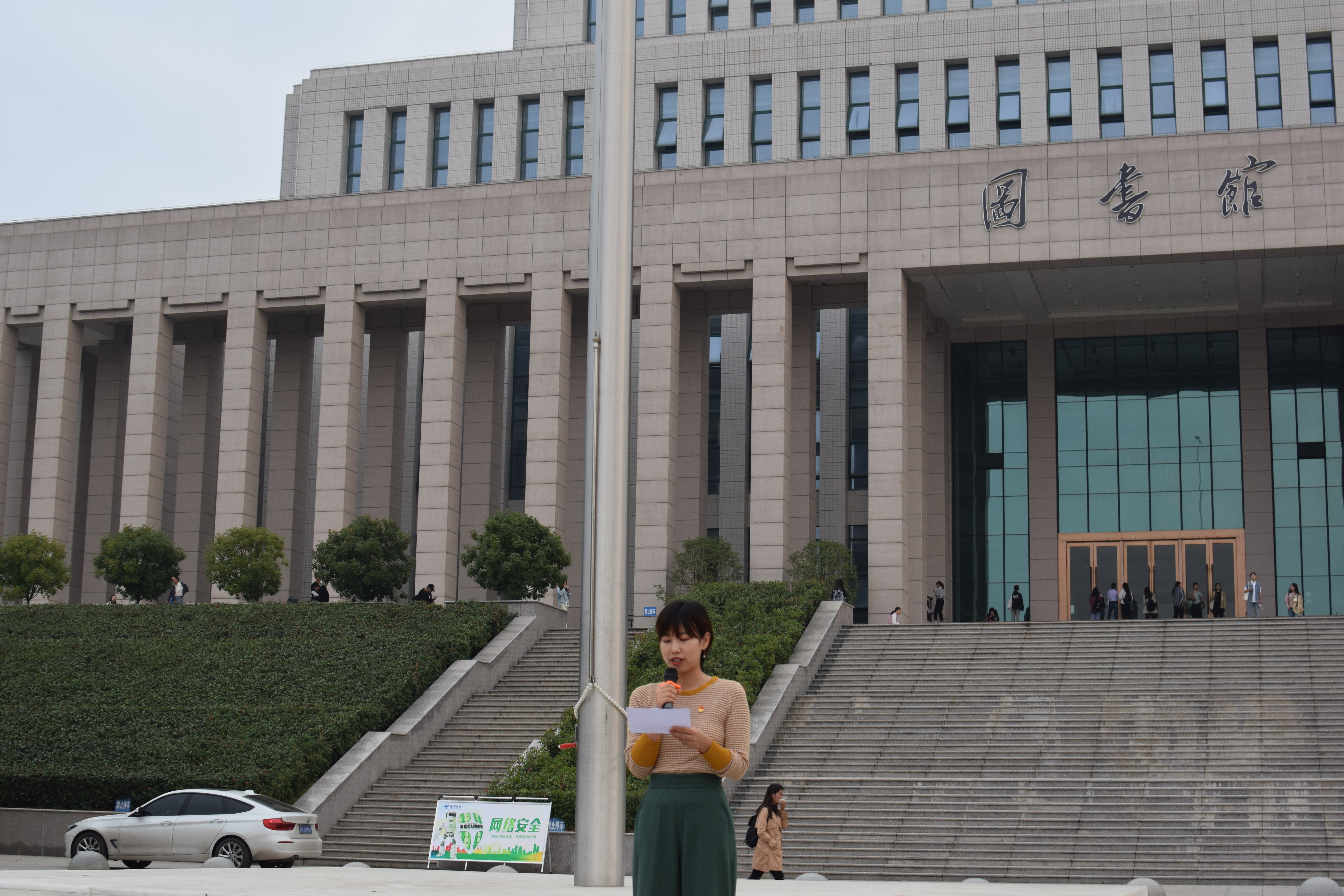国产成人精品一区二区三区