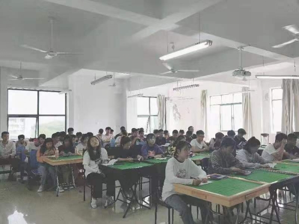 国产成人精品一区二区三区
