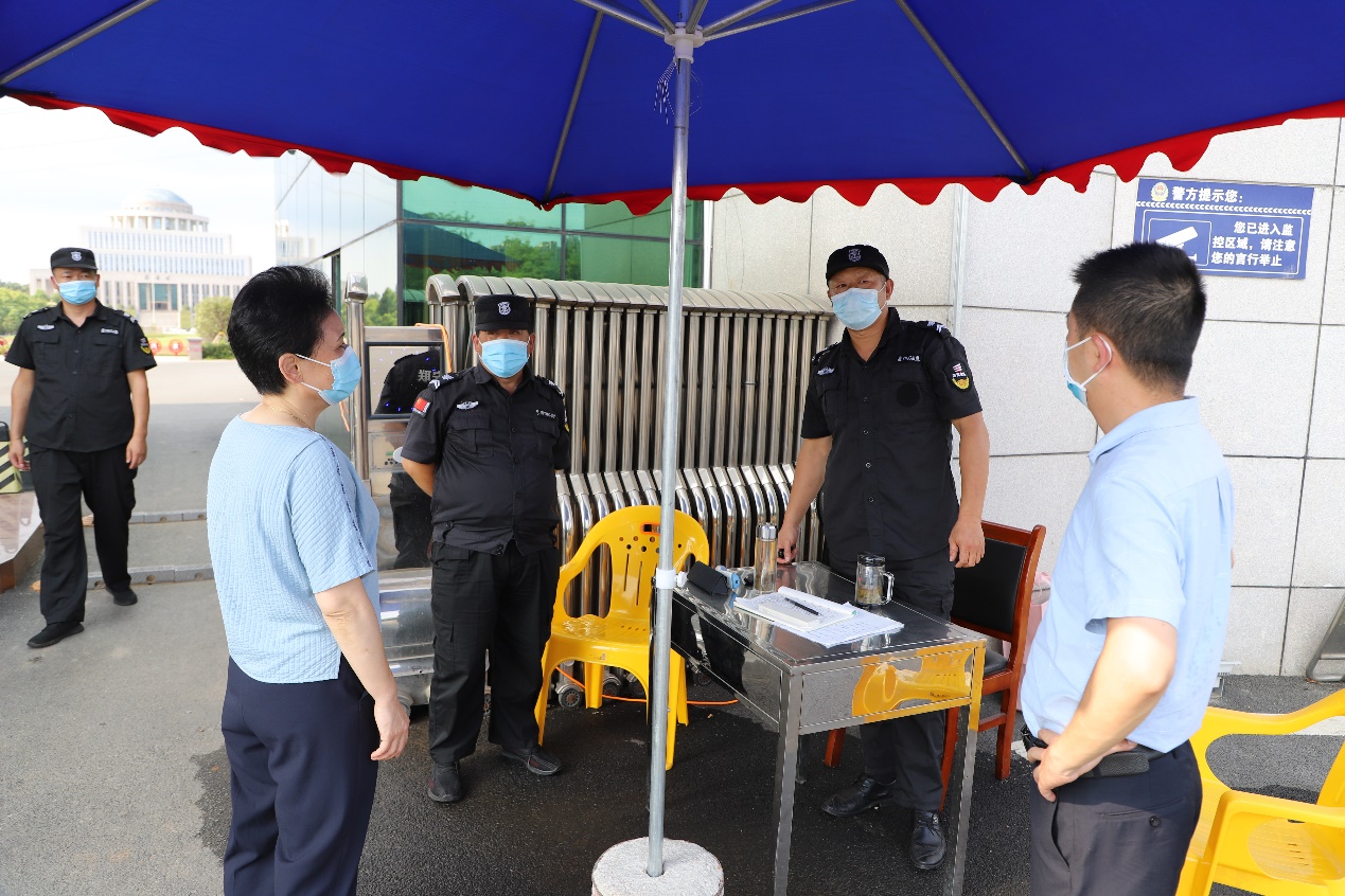 国产成人精品一区二区三区