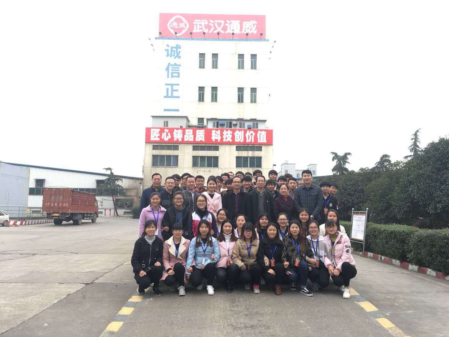 国产成人精品一区二区三区