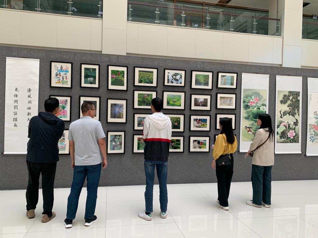 国产成人精品一区二区三区