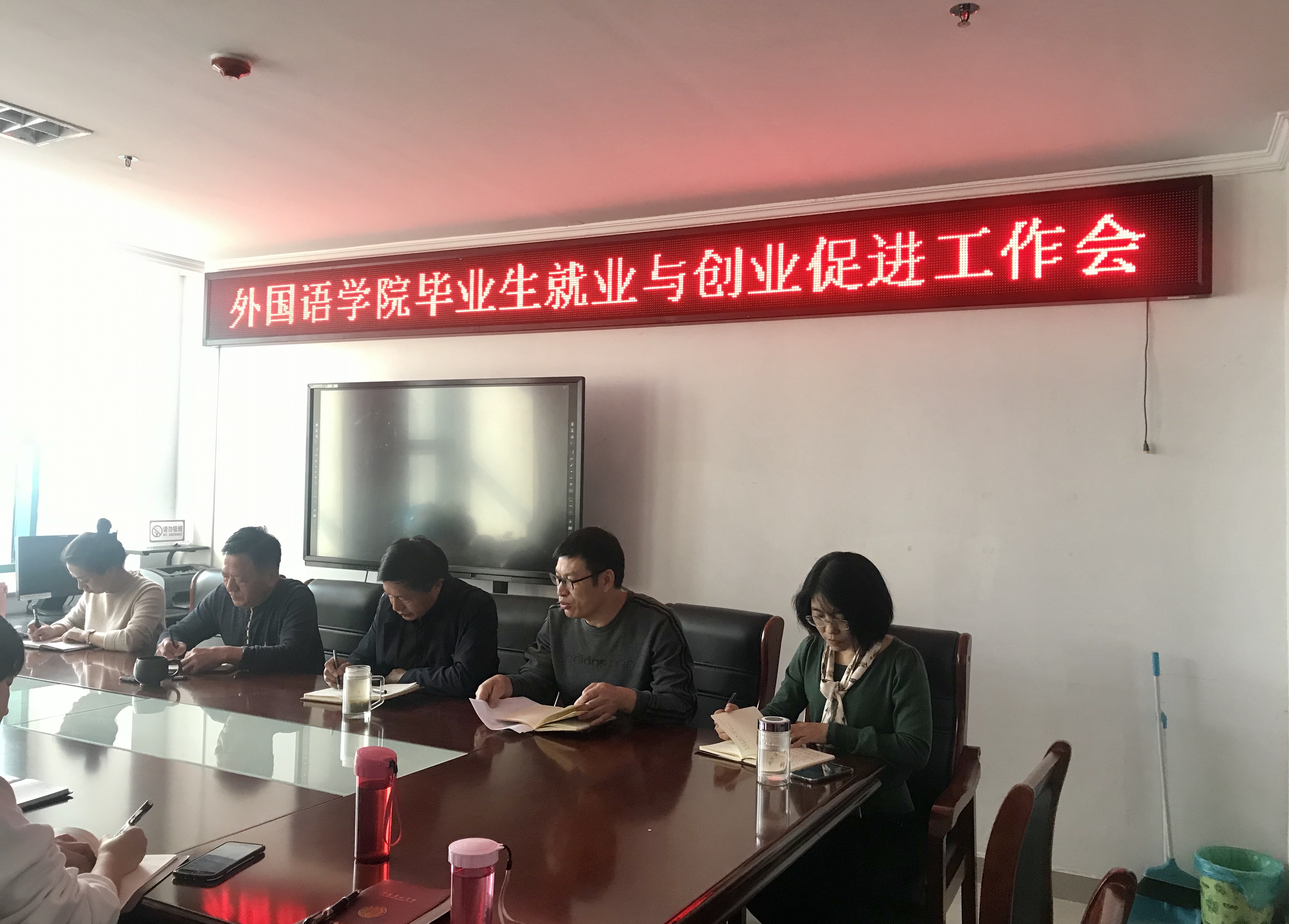 国产成人精品一区二区三区