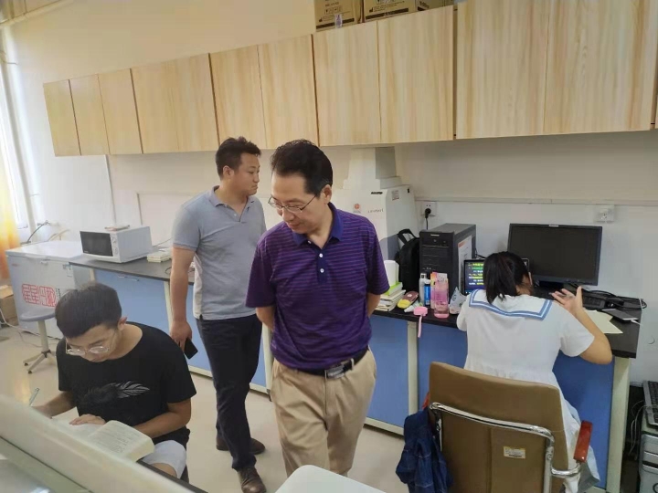 国产成人精品一区二区三区