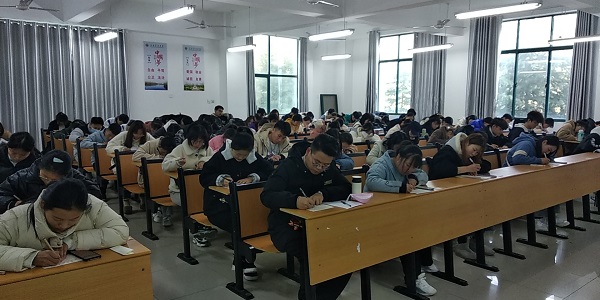 国产成人精品一区二区三区