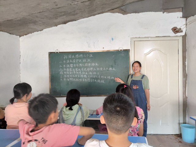 国产成人精品一区二区三区