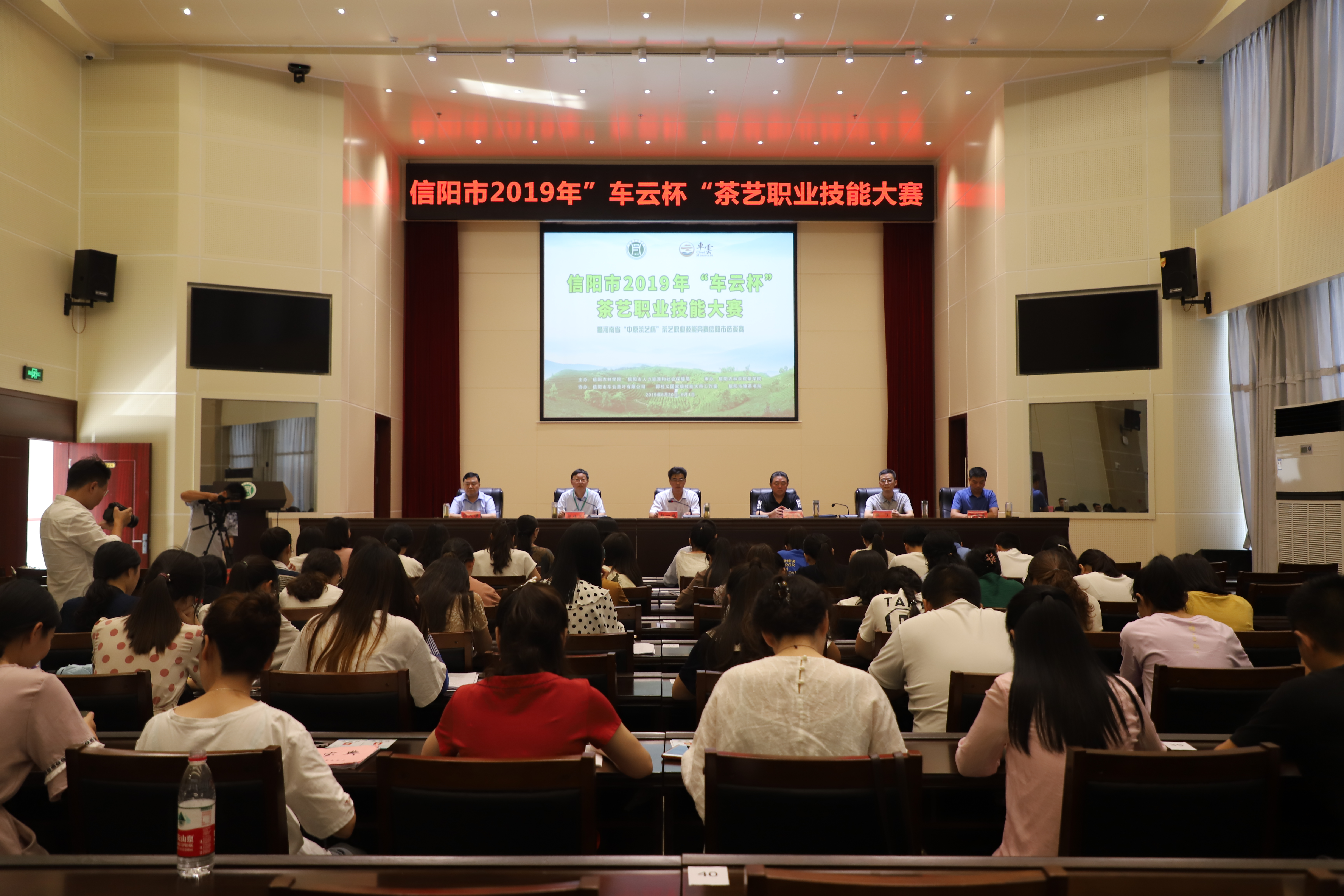 国产成人精品一区二区三区