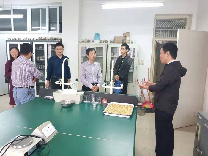 国产成人精品一区二区三区