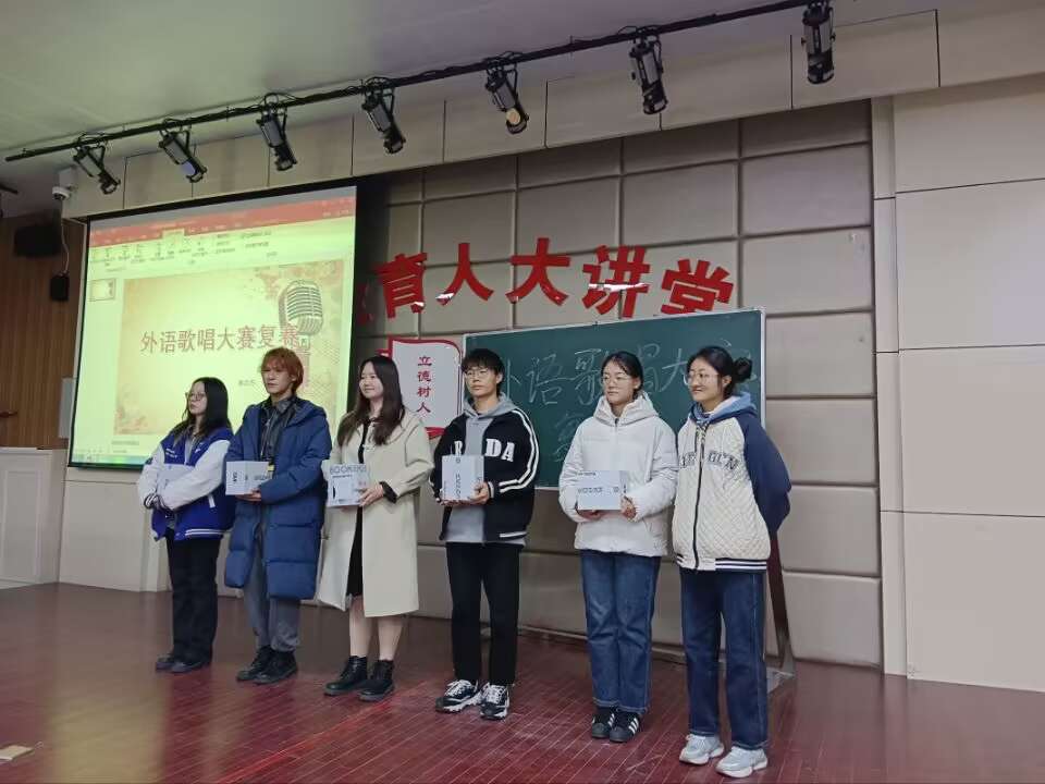 国产成人精品一区二区三区