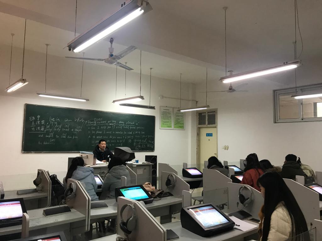 国产成人精品一区二区三区