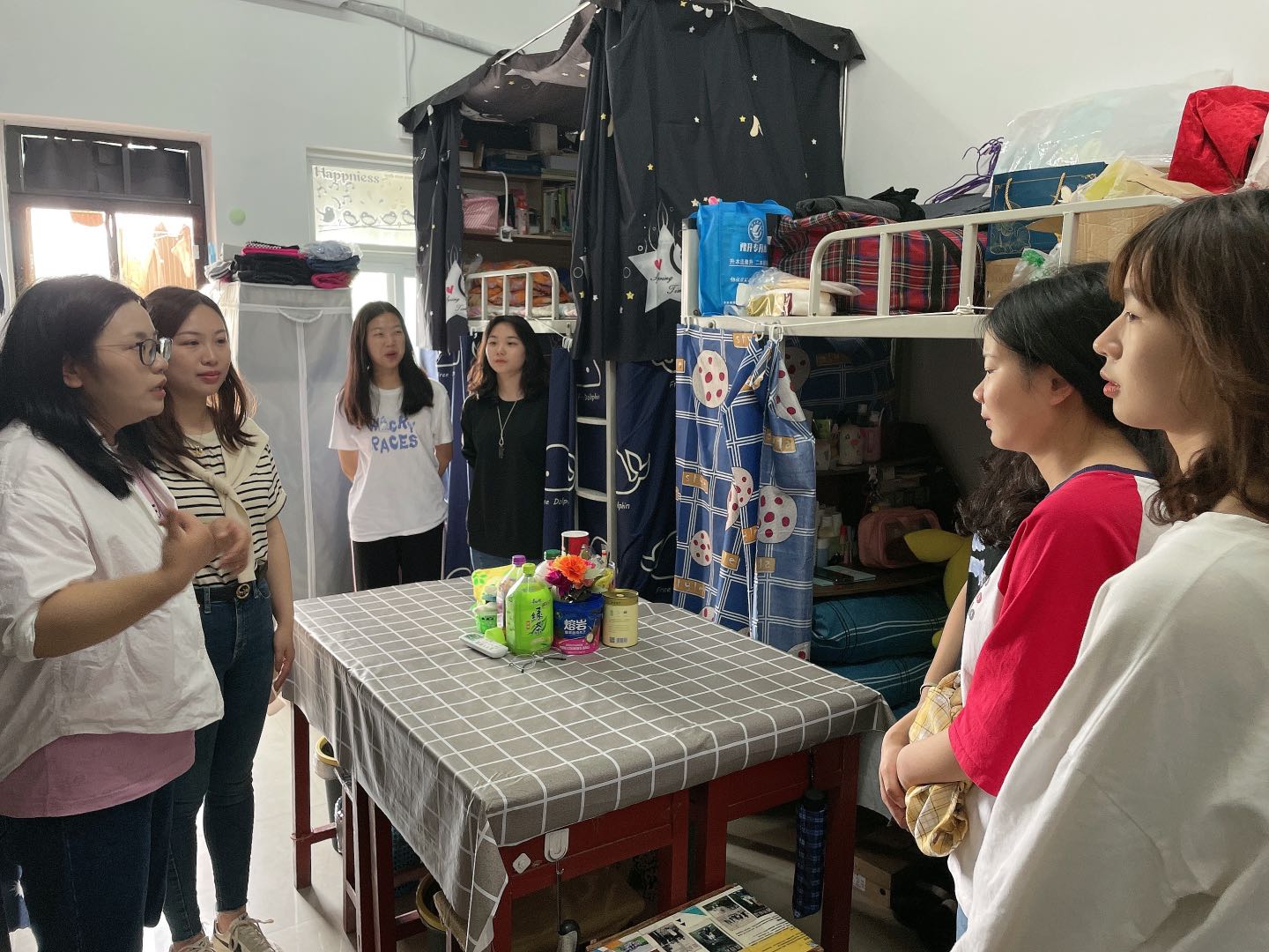 国产成人精品一区二区三区