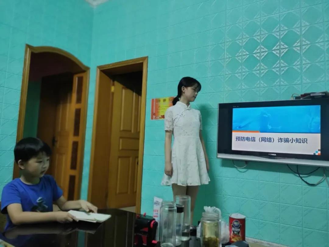 国产成人精品一区二区三区