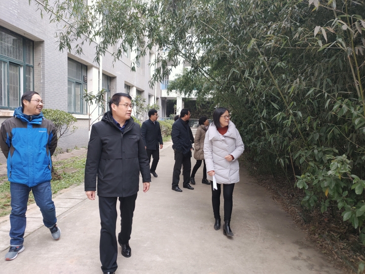 国产成人精品一区二区三区
