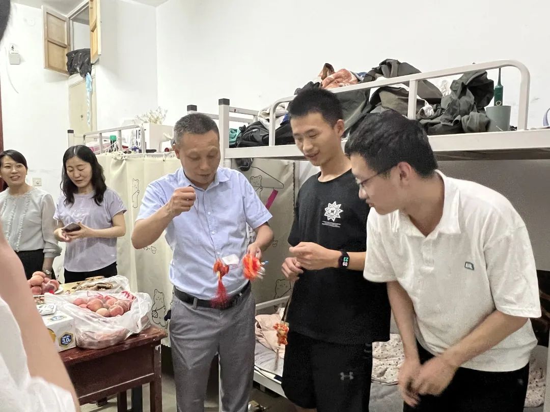国产成人精品一区二区三区