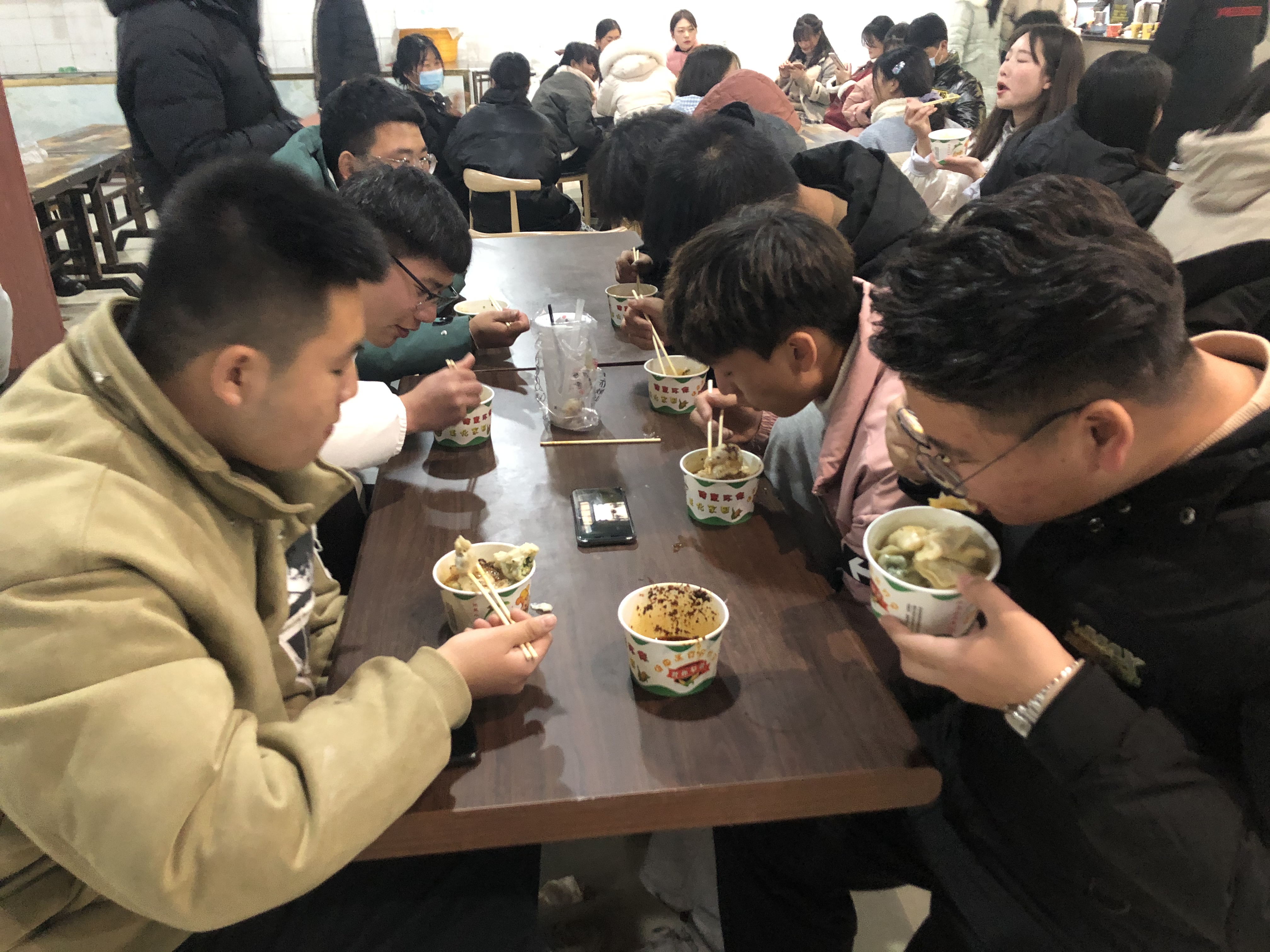 国产成人精品一区二区三区
