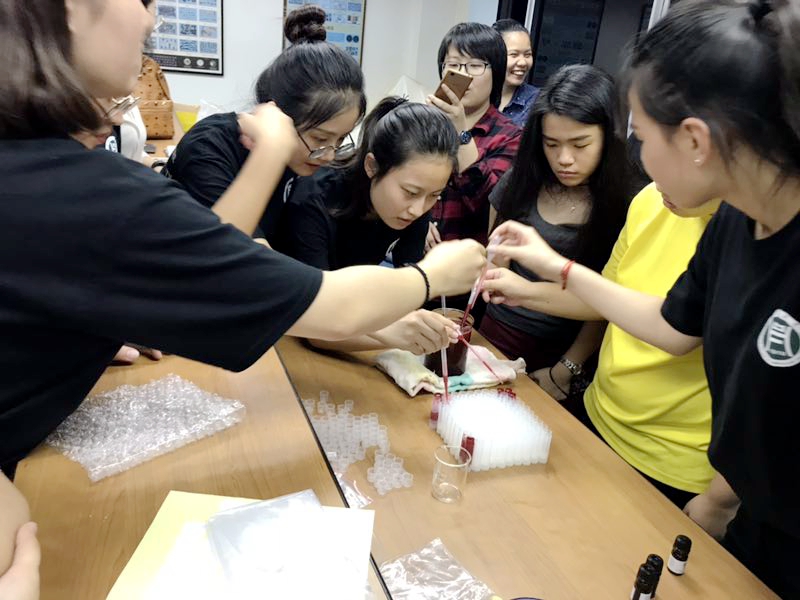 国产成人精品一区二区三区