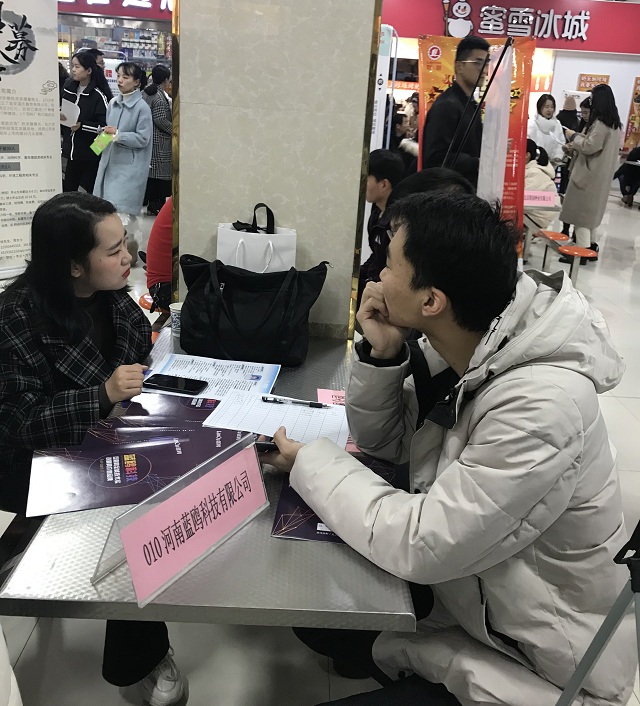 国产成人精品一区二区三区