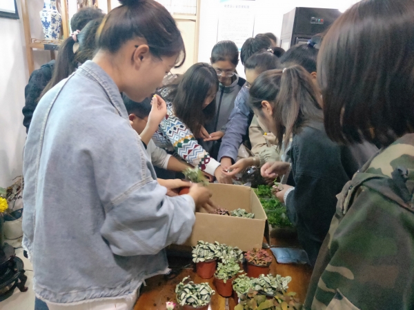 国产成人精品一区二区三区