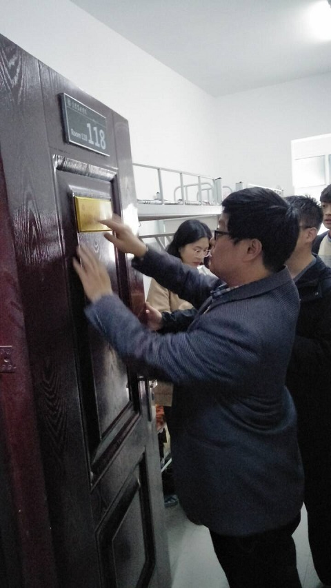 国产成人精品一区二区三区