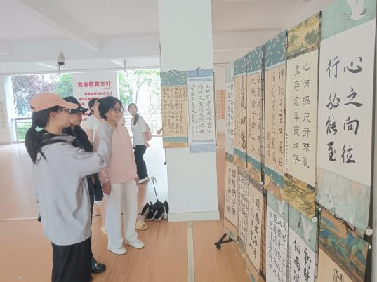 国产成人精品一区二区三区