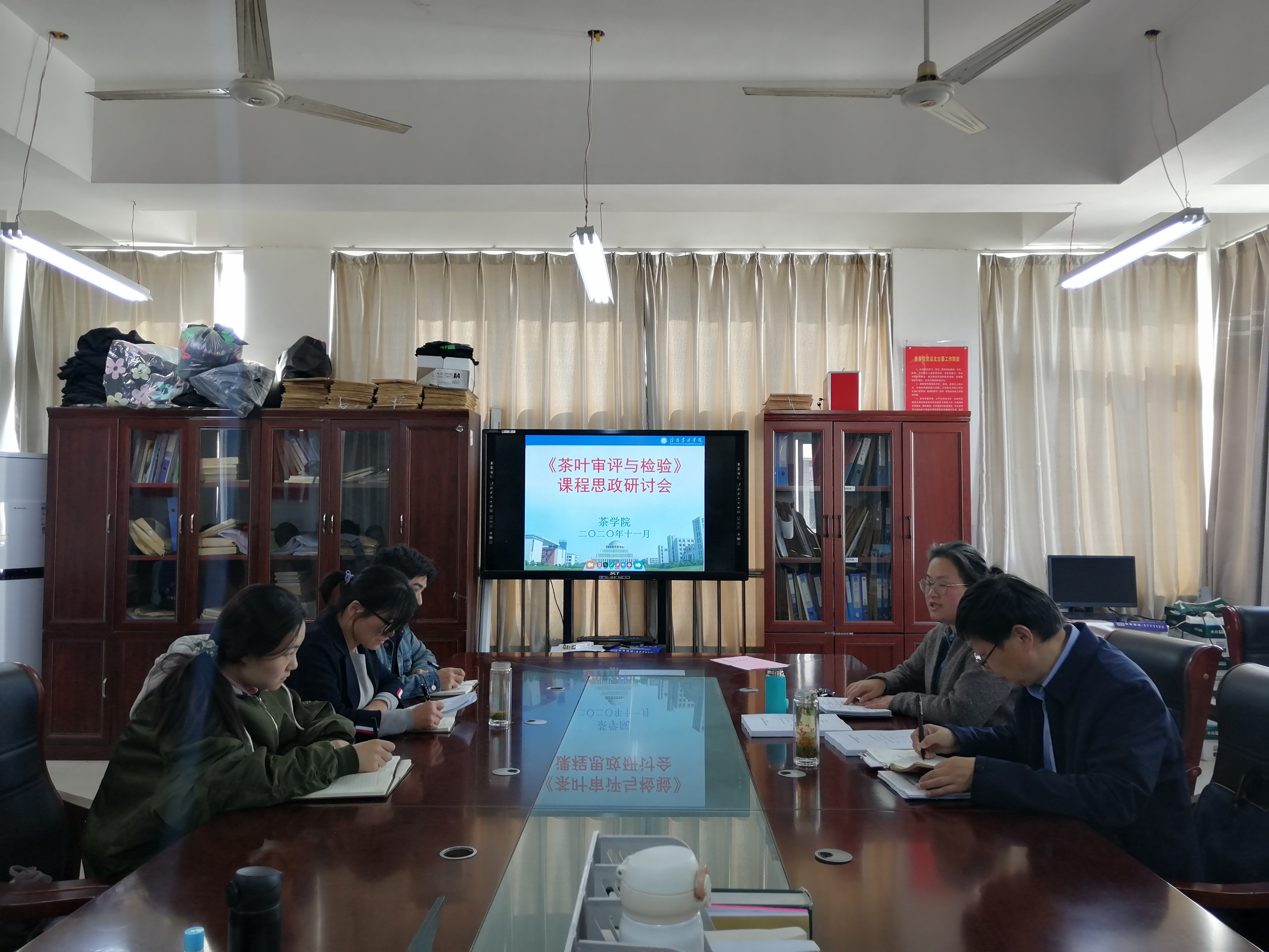 国产成人精品一区二区三区