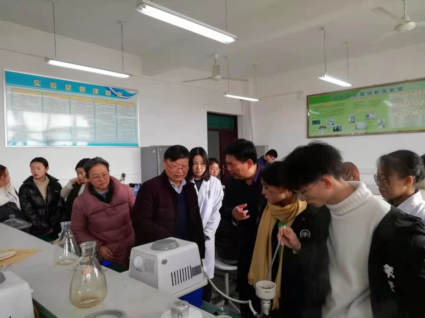 国产成人精品一区二区三区