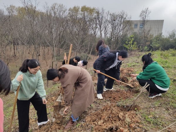 国产成人精品一区二区三区
