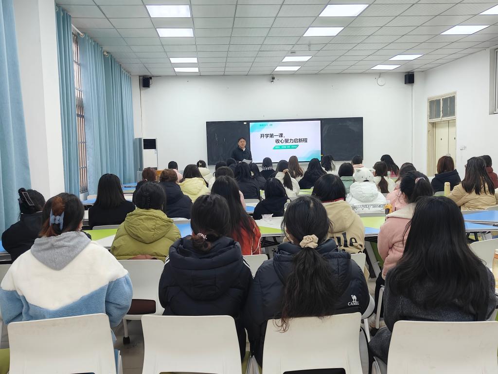国产成人精品一区二区三区