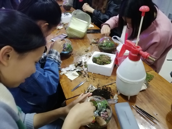 国产成人精品一区二区三区