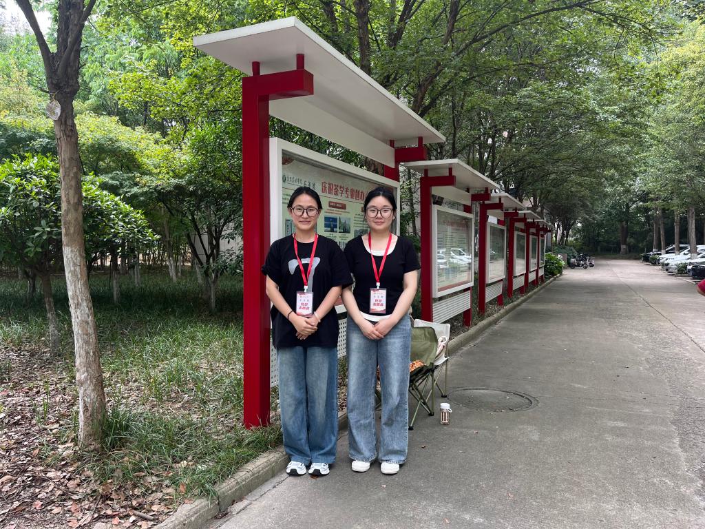 国产成人精品一区二区三区