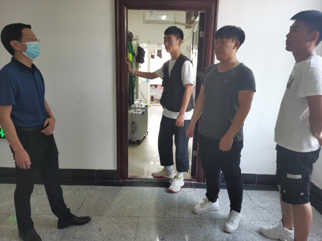 国产成人精品一区二区三区