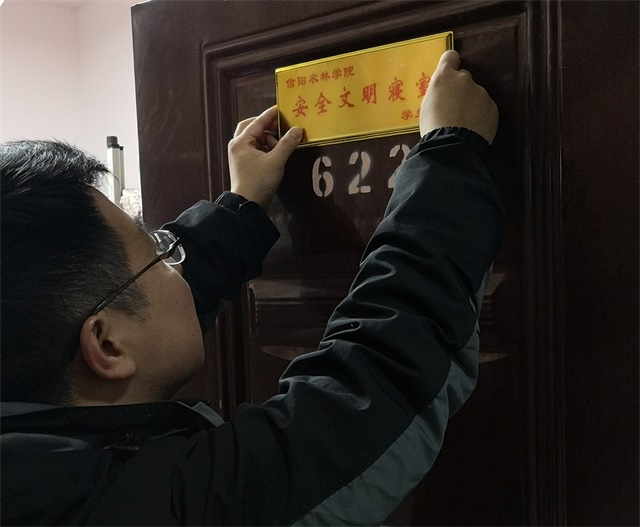 国产成人精品一区二区三区