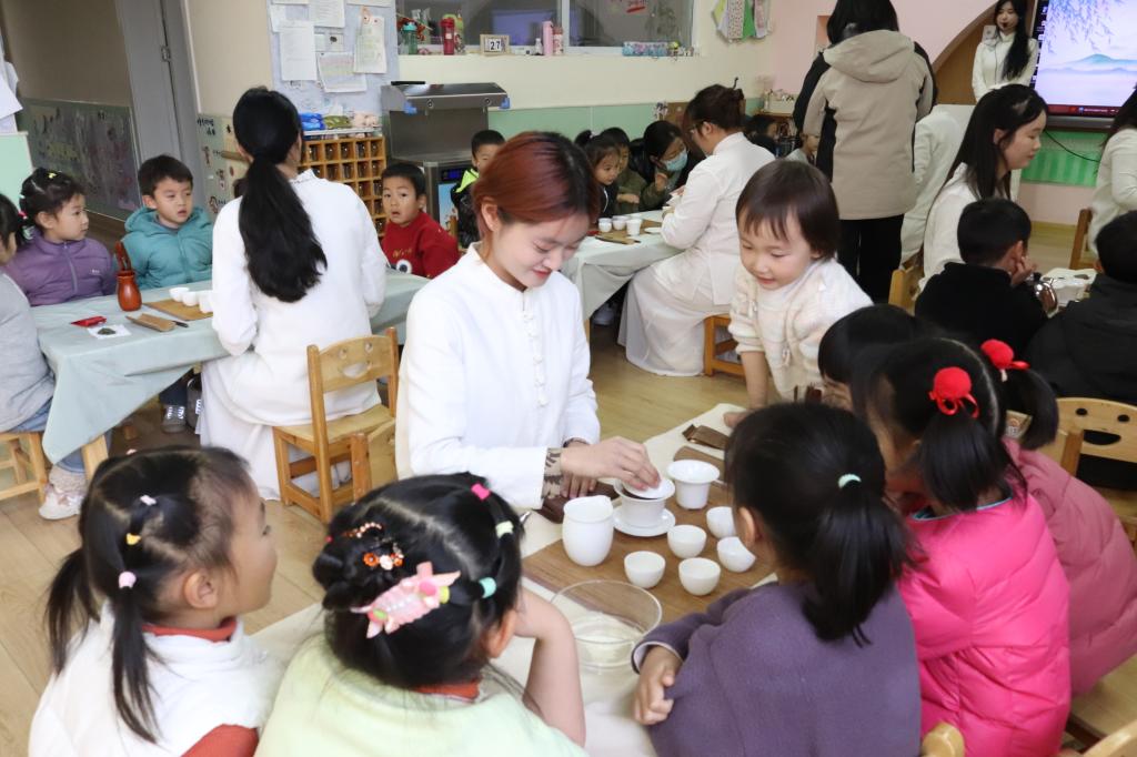 国产成人精品一区二区三区