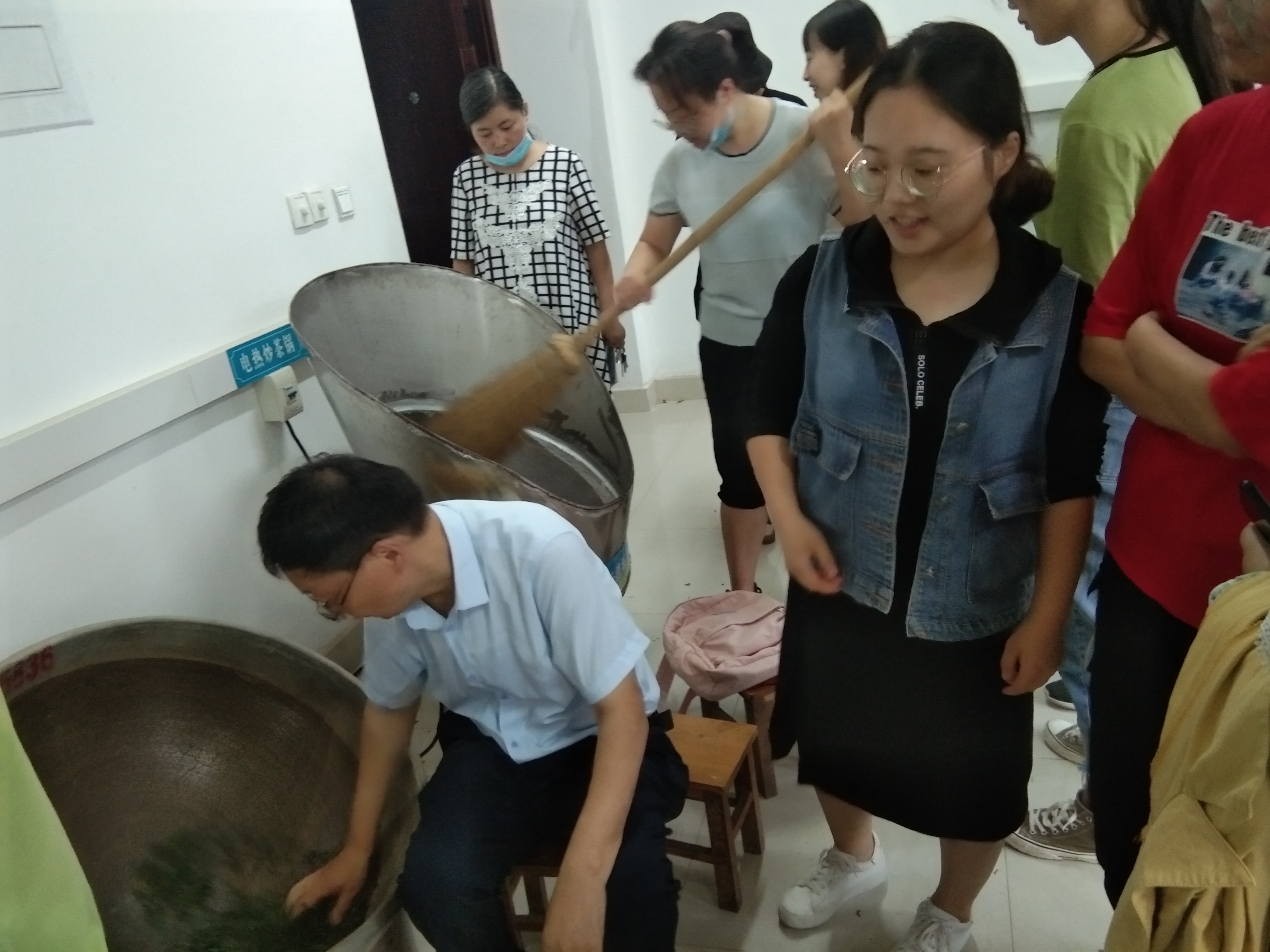 国产成人精品一区二区三区