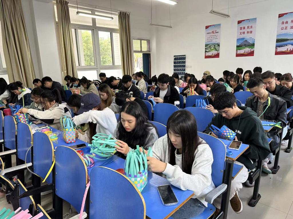 国产成人精品一区二区三区
