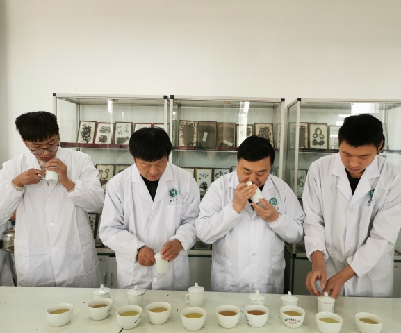 国产成人精品一区二区三区
